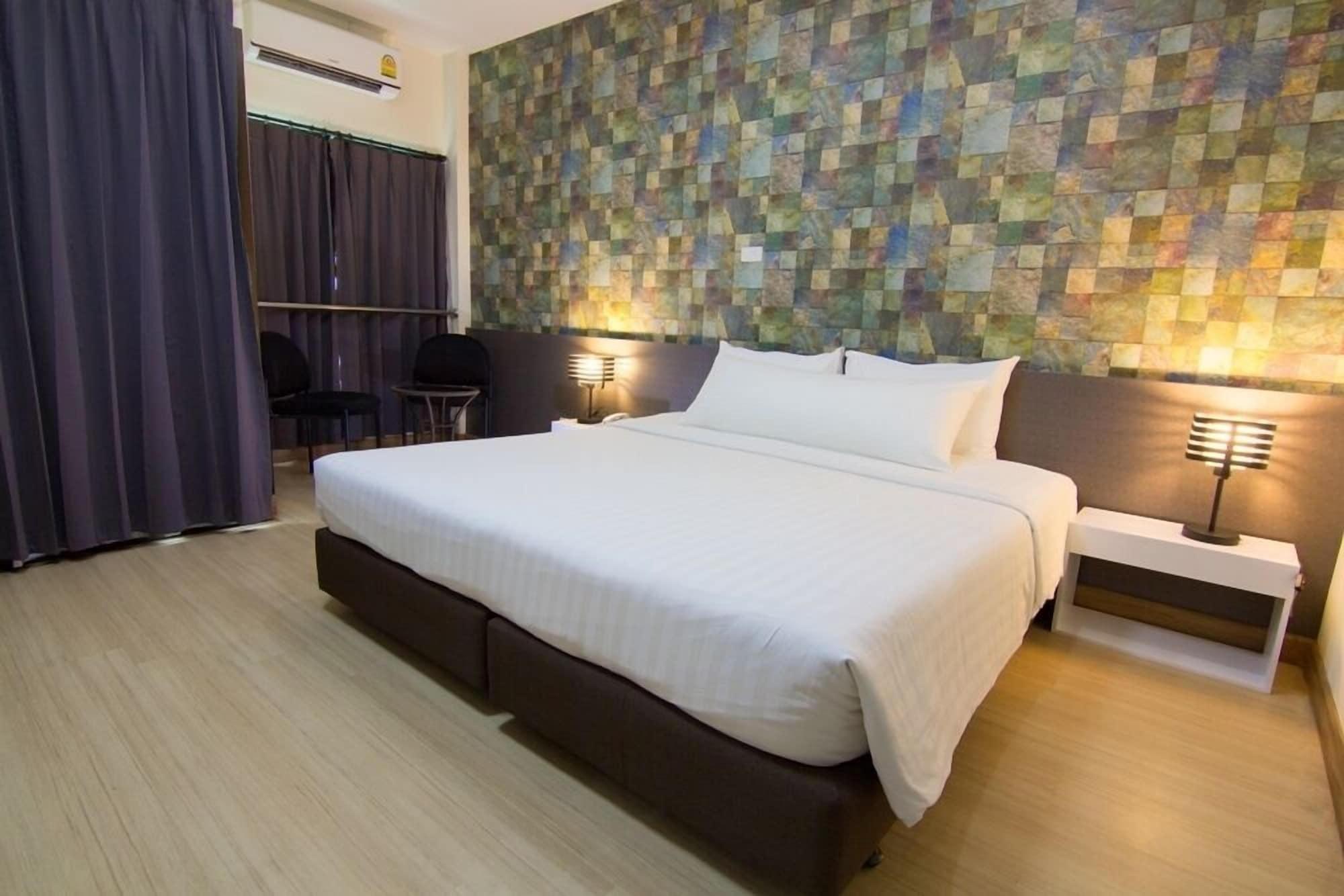 Prajaktra City Hostel Udon Thani Buitenkant foto