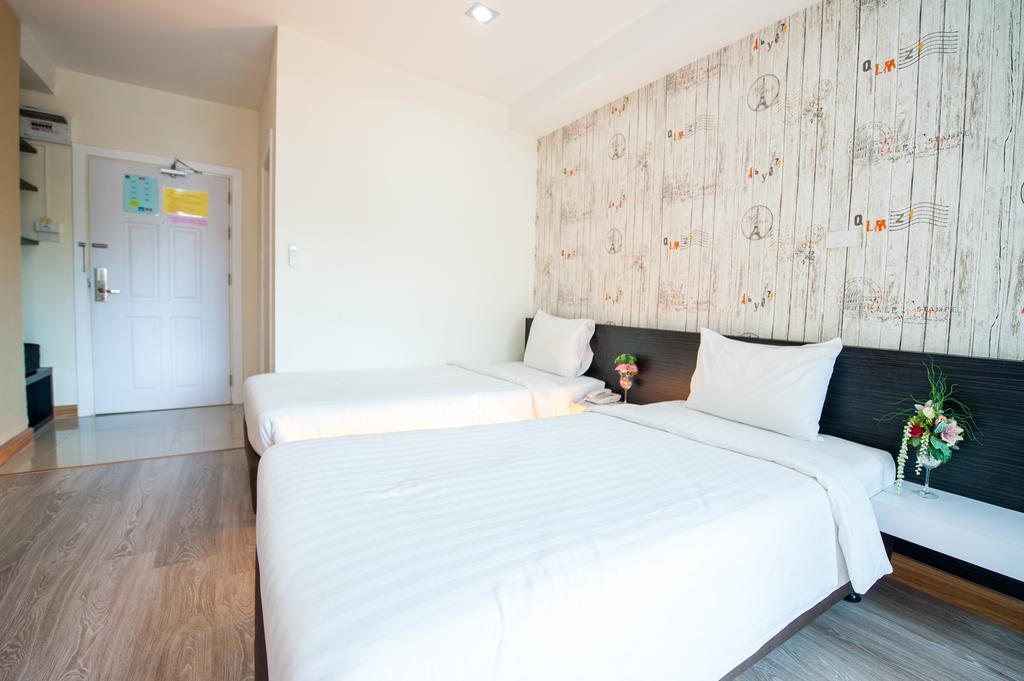 Prajaktra City Hostel Udon Thani Buitenkant foto